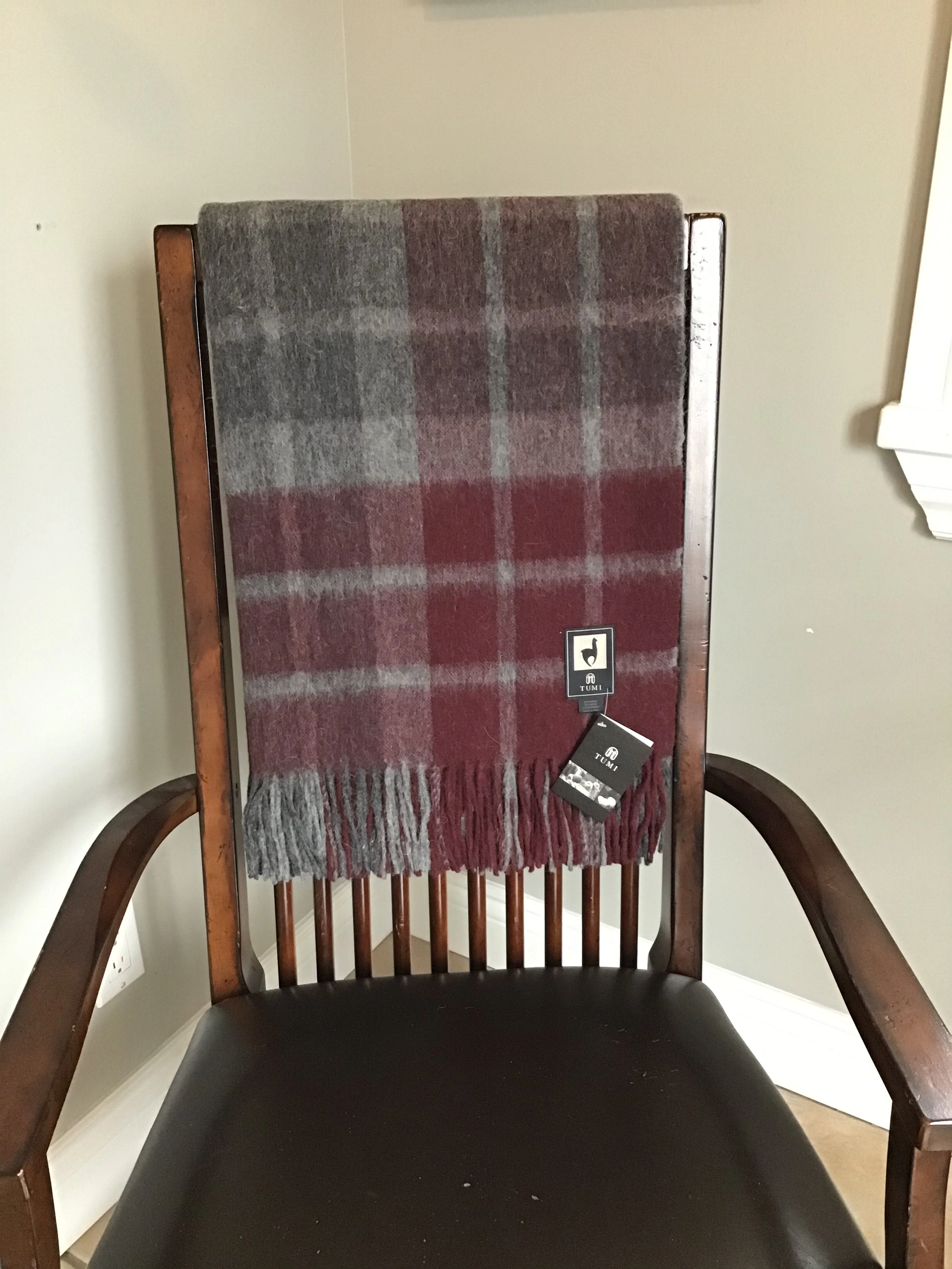 Cozy Alpaca Cloud Throw Embrace the Ultimate Comfort